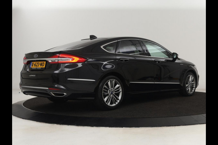 Ford Mondeo 2.0 IVCT HEV Vignale | Leder | Stoelverwarming | LED | LMV 18 inch | Navigatie | Carplay | Elektrische stoelen | Camera Ford Mondeo 2.0 IVCT HEV Vignale | Leder | Stoelverwarming | LED | LMV 18 inch | Navigatie | Carplay | Elektrische stoelen | Camera