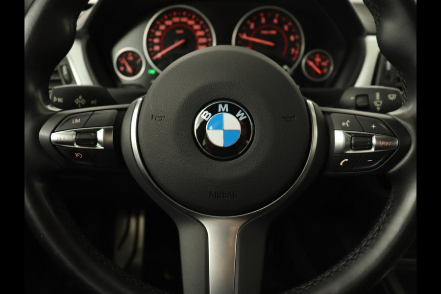 BMW 3 Serie Touring 318i Centennial High Executive