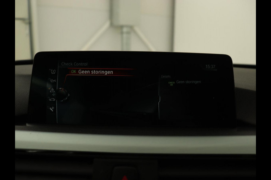 BMW 3 Serie Touring 318i Centennial High Executive