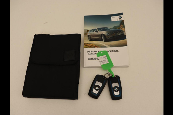 BMW 3 Serie Touring 318i Centennial High Executive