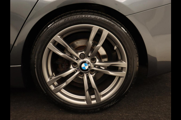BMW 3 Serie Touring 318i Centennial High Executive