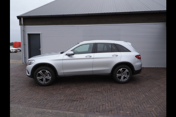 Mercedes-Benz GLC 250 4MATIC motor schade diefstal panoramadak