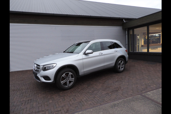 Mercedes-Benz GLC 250 4MATIC motor schade diefstal panoramadak