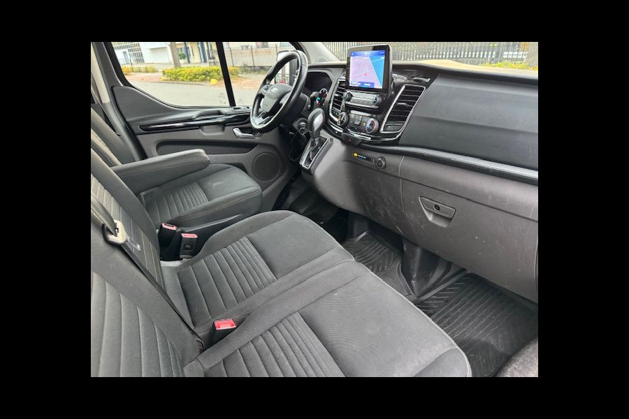 Ford Transit Custom 300 2.0 TDCI 130pk L2 H1 Limited Automaat 3persoons Airco/ECC,Navigatie,Camera 1e Eigenaar Ford Transit Custom 300 2.0 TDCI 130pk L2 H1 Limited Automaat 3persoons Airco/ECC,Navigatie,Camera 1e Eigenaar