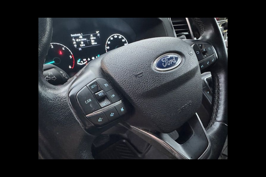 Ford Transit Custom 300 2.0 TDCI 130pk L2 H1 Limited Automaat 3persoons Airco/ECC,Navigatie,Camera 1e Eigenaar Ford Transit Custom 300 2.0 TDCI 130pk L2 H1 Limited Automaat 3persoons Airco/ECC,Navigatie,Camera 1e Eigenaar