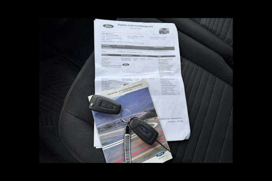 Ford Transit Custom 300 2.0 TDCI 130pk L2 H1 Limited Automaat 3persoons Airco/ECC,Navigatie,Camera 1e Eigenaar Ford Transit Custom 300 2.0 TDCI 130pk L2 H1 Limited Automaat 3persoons Airco/ECC,Navigatie,Camera 1e Eigenaar