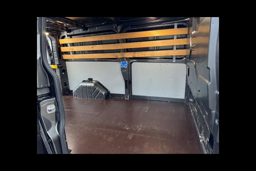 Ford Transit Custom 300 2.0 TDCI 130pk L2 H1 Limited Automaat 3persoons Airco/ECC,Navigatie,Camera 1e Eigenaar Ford Transit Custom 300 2.0 TDCI 130pk L2 H1 Limited Automaat 3persoons Airco/ECC,Navigatie,Camera 1e Eigenaar