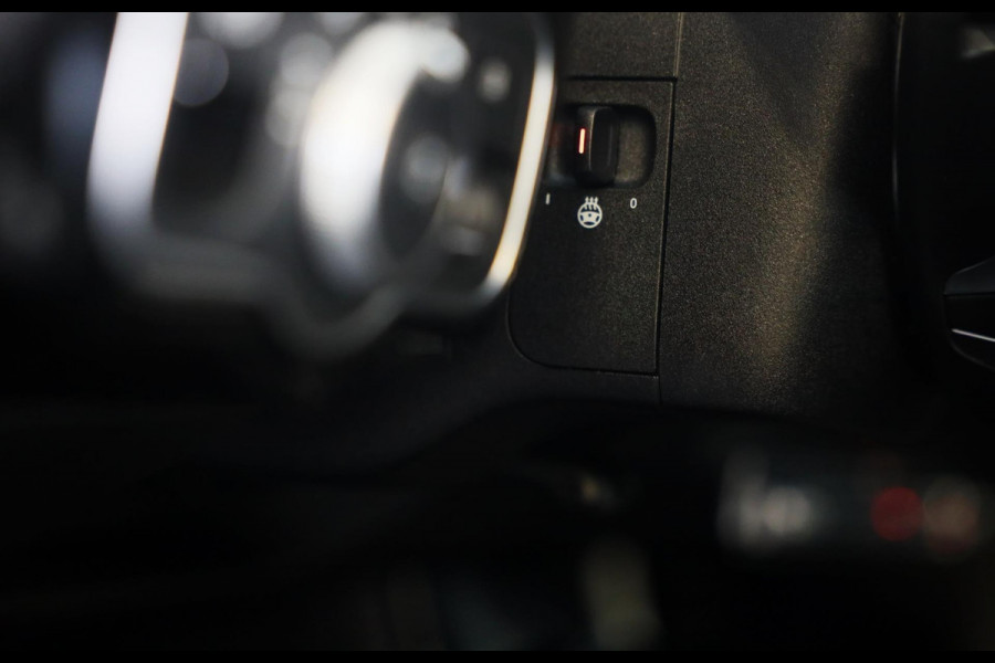 Mercedes-Benz CLA-Klasse Shooting Brake 250 e AMG 45 Look / Memory / Elek Stoelen / Acc / Head Up / 360 Camera / Pano / 20 Inch Mercedes-Benz CLA-Klasse Shooting Brake 250 e AMG 45 Look / Memory / Elek Stoelen / Acc / Head Up / 360 Camera / Pano / 20 Inch