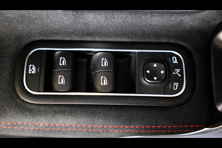 Mercedes-Benz CLA-Klasse Shooting Brake 250 e AMG 45 Look / Memory / Elek Stoelen / Acc / Head Up / 360 Camera / Pano / 20 Inch Mercedes-Benz CLA-Klasse Shooting Brake 250 e AMG 45 Look / Memory / Elek Stoelen / Acc / Head Up / 360 Camera / Pano / 20 Inch