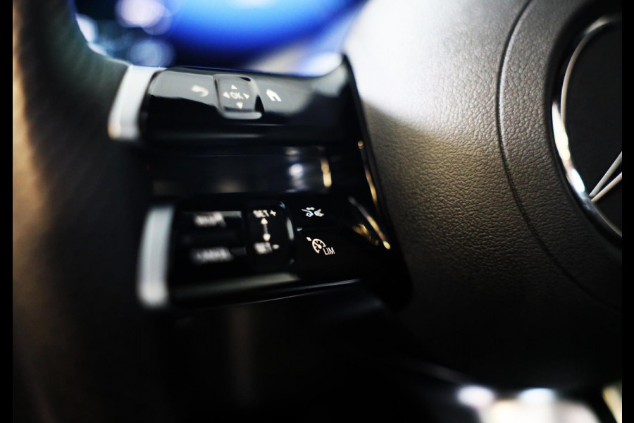 Mercedes-Benz CLA-Klasse Shooting Brake 250 e AMG 45 Look / Memory / Elek Stoelen / Acc / Head Up / 360 Camera / Pano / 20 Inch Mercedes-Benz CLA-Klasse Shooting Brake 250 e AMG 45 Look / Memory / Elek Stoelen / Acc / Head Up / 360 Camera / Pano / 20 Inch