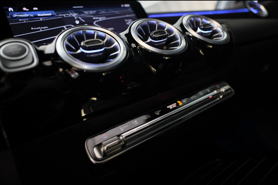 Mercedes-Benz CLA-Klasse Shooting Brake 250 e AMG 45 Look / Memory / Elek Stoelen / Acc / Head Up / 360 Camera / Pano / 20 Inch Mercedes-Benz CLA-Klasse Shooting Brake 250 e AMG 45 Look / Memory / Elek Stoelen / Acc / Head Up / 360 Camera / Pano / 20 Inch