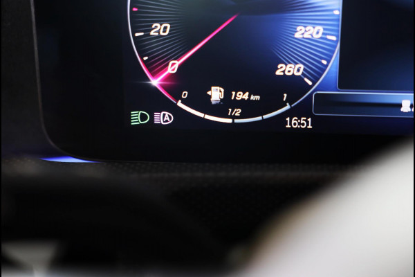 Mercedes-Benz CLA-Klasse Shooting Brake 250 e AMG 45 Look / Memory / Elek Stoelen / Acc / Head Up / 360 Camera / Pano / 20 Inch Mercedes-Benz CLA-Klasse Shooting Brake 250 e AMG 45 Look / Memory / Elek Stoelen / Acc / Head Up / 360 Camera / Pano / 20 Inch