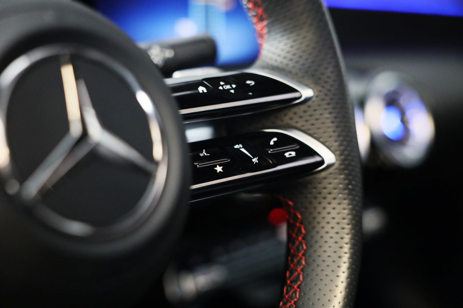 Mercedes-Benz CLA-Klasse Shooting Brake 250 e AMG 45 Look / Memory / Elek Stoelen / Acc / Head Up / 360 Camera / Pano / 20 Inch Mercedes-Benz CLA-Klasse Shooting Brake 250 e AMG 45 Look / Memory / Elek Stoelen / Acc / Head Up / 360 Camera / Pano / 20 Inch