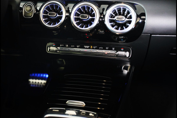 Mercedes-Benz CLA-Klasse Shooting Brake 250 e AMG 45 Look / Memory / Elek Stoelen / Acc / Head Up / 360 Camera / Pano / 20 Inch Mercedes-Benz CLA-Klasse Shooting Brake 250 e AMG 45 Look / Memory / Elek Stoelen / Acc / Head Up / 360 Camera / Pano / 20 Inch