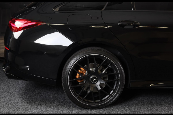 Mercedes-Benz CLA-Klasse Shooting Brake 250 e AMG 45 Look / Memory / Elek Stoelen / Acc / Head Up / 360 Camera / Pano / 20 Inch Mercedes-Benz CLA-Klasse Shooting Brake 250 e AMG 45 Look / Memory / Elek Stoelen / Acc / Head Up / 360 Camera / Pano / 20 Inch