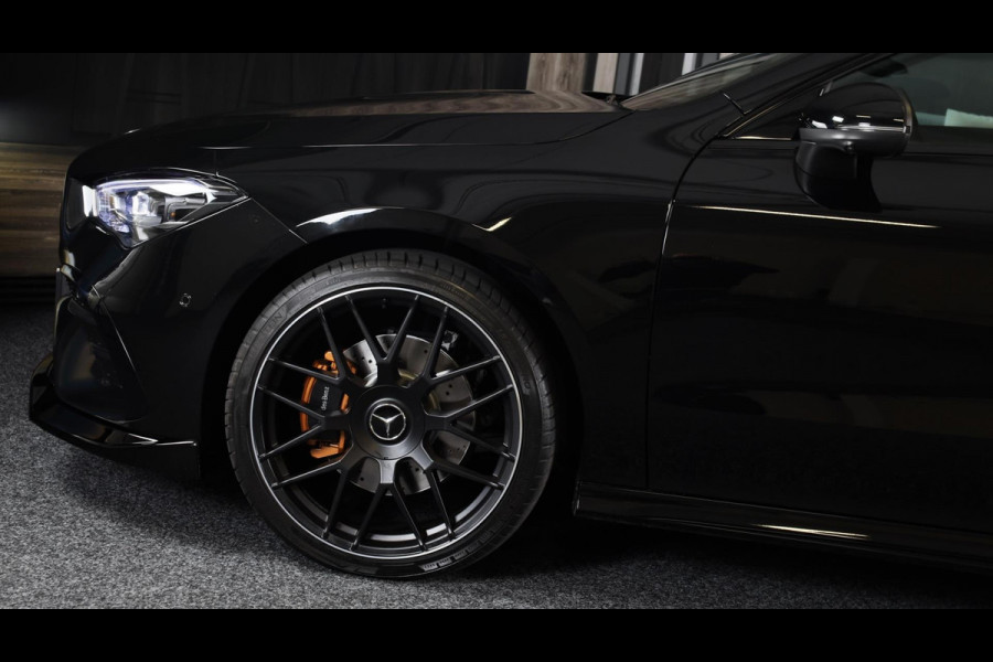 Mercedes-Benz CLA-Klasse Shooting Brake 250 e AMG 45 Look / Memory / Elek Stoelen / Acc / Head Up / 360 Camera / Pano / 20 Inch Mercedes-Benz CLA-Klasse Shooting Brake 250 e AMG 45 Look / Memory / Elek Stoelen / Acc / Head Up / 360 Camera / Pano / 20 Inch