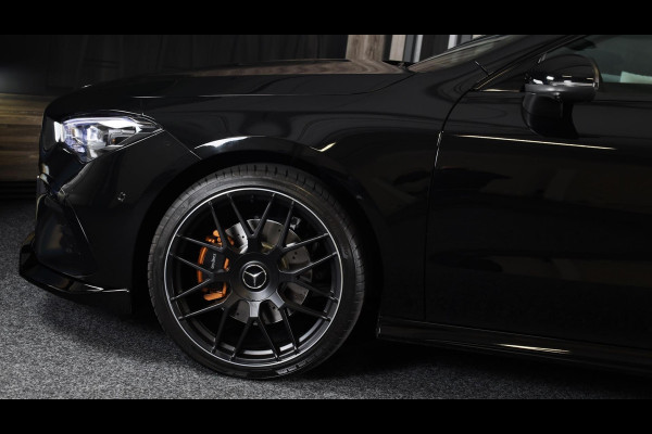 Mercedes-Benz CLA-Klasse Shooting Brake 250 e AMG 45 Look / Memory / Elek Stoelen / Acc / Head Up / 360 Camera / Pano / 20 Inch Mercedes-Benz CLA-Klasse Shooting Brake 250 e AMG 45 Look / Memory / Elek Stoelen / Acc / Head Up / 360 Camera / Pano / 20 Inch