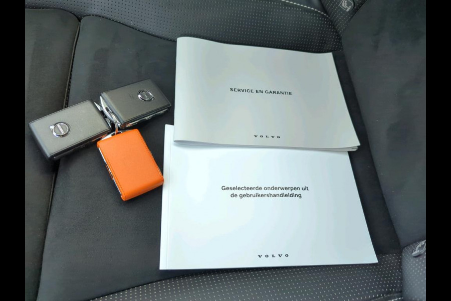 Volvo XC40 Recharge P8 AWD R-Design NL-AUTO | GOOGLE AUTOMOTIVE | WARMTEPOMP