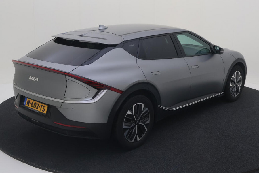 Kia Ev6 58 kWh NL-AUTO | NAVI | 1/2 LEDER