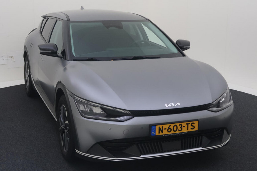 Kia Ev6 58 kWh NL-AUTO | NAVI | 1/2 LEDER