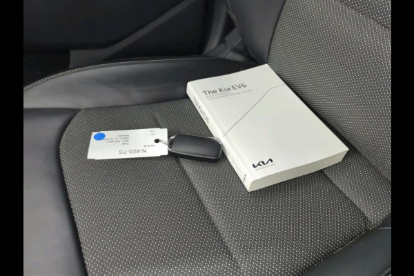 Kia Ev6 58 kWh NL-AUTO | NAVI | 1/2 LEDER