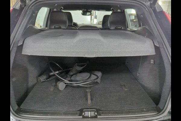 Volvo XC40 Recharge P8 AWD R-Design NL-AUTO | LEDER | CAMERA