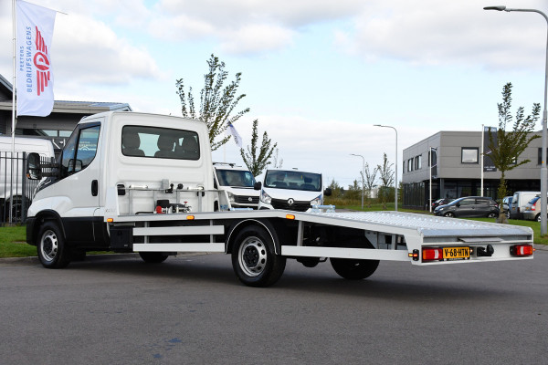Iveco 35S18 Daily | Oprijwagen | Geveerde stoel | 3,5t trekgw. | Adaptive CC | LED NAV ECC Adaptive CC | Faustmann opbouw | 1100 KG Laadvermogen
