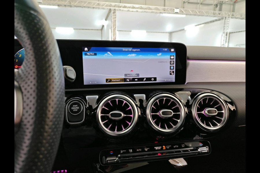 Mercedes-Benz A-Klasse 250 e Business Solution AMG Limited NL-AUTO | PANODAK | 360 SENSOREN | CAMERA