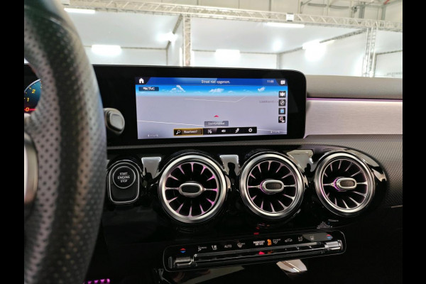 Mercedes-Benz A-Klasse 250 e Business Solution AMG Limited NL-AUTO | PANODAK | 360 SENSOREN | CAMERA