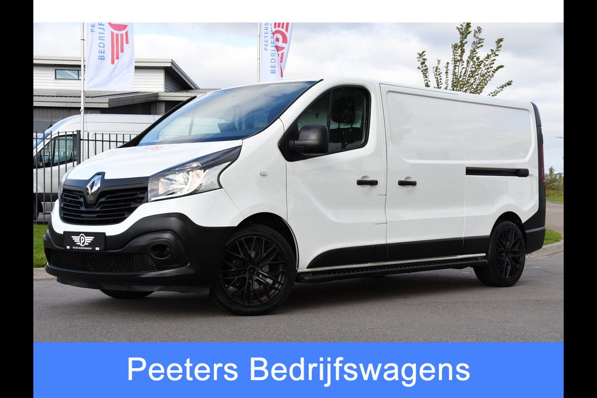 Renault Trafic 1.6 dCi T29 L2H1 PB Edition Cruise, Sensoren, 2 x Schuifdeur, 125pk, Trekhaak, Airco, Uniek! Renault Trafic 1.6 dCi T29 L2H1 PB Edition Cruise, Sensoren, 2 x Schuifdeur, 125pk, Trekhaak, Airco, Uniek!