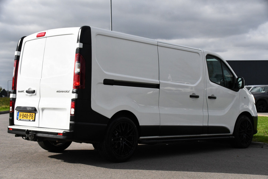 Renault Trafic 1.6 dCi T29 L2H1 PB Edition Cruise, Sensoren, 2 x Schuifdeur, 125pk, Trekhaak, Airco, Uniek!