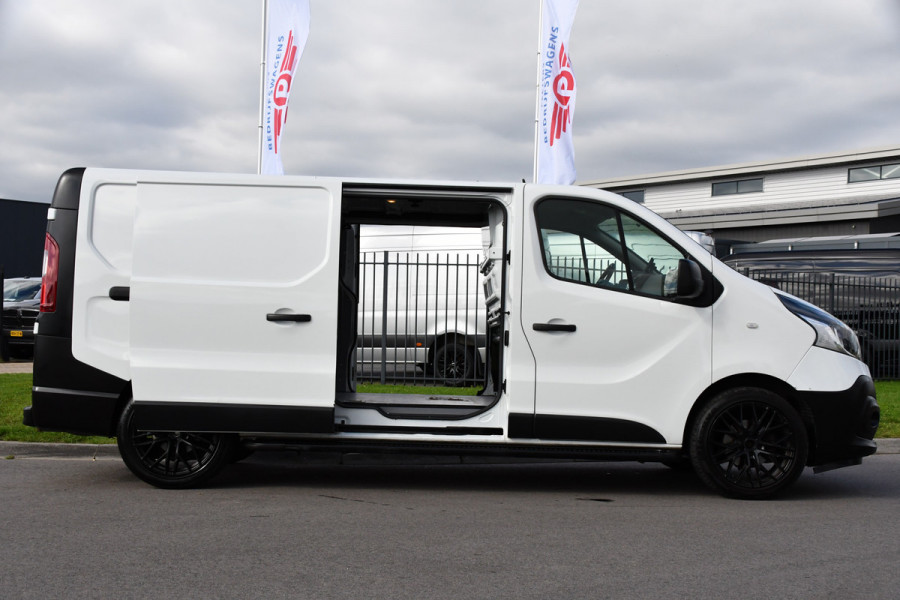 Renault Trafic 1.6 dCi T29 L2H1 PB Edition Cruise, Sensoren, 2 x Schuifdeur, 125pk, Trekhaak, Airco, Uniek!
