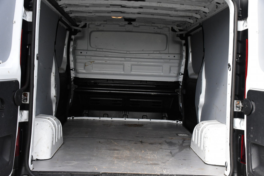 Renault Trafic 1.6 dCi T29 L2H1 PB Edition Cruise, Sensoren, 2 x Schuifdeur, 125pk, Trekhaak, Airco, Uniek!