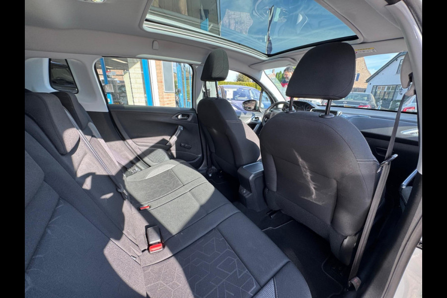 Peugeot 2008 1.2 PureTech Blue Lion 2018 NAVI CLIMA NAP! Peugeot 2008 1.2 PureTech Blue Lion 2018 NAVI CLIMA NAP!