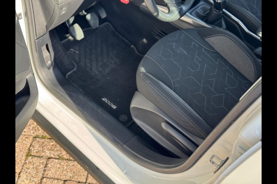 Peugeot 2008 1.2 PureTech Blue Lion 2018 NAVI CLIMA NAP! Peugeot 2008 1.2 PureTech Blue Lion 2018 NAVI CLIMA NAP!