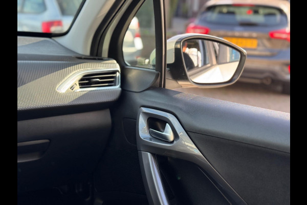 Peugeot 2008 1.2 PureTech Blue Lion 2018 NAVI CLIMA NAP! Peugeot 2008 1.2 PureTech Blue Lion 2018 NAVI CLIMA NAP!