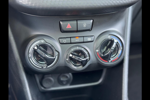 Peugeot 2008 1.2 PureTech Blue Lion 2018 NAVI CLIMA NAP! Peugeot 2008 1.2 PureTech Blue Lion 2018 NAVI CLIMA NAP!