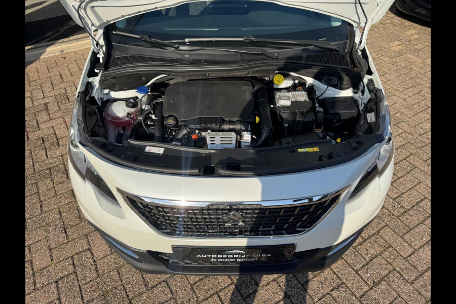 Peugeot 2008 1.2 PureTech Blue Lion 2018 NAVI CLIMA NAP! Peugeot 2008 1.2 PureTech Blue Lion 2018 NAVI CLIMA NAP!