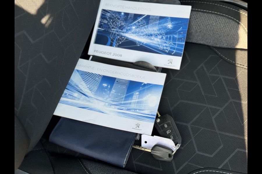 Peugeot 2008 1.2 PureTech Blue Lion 2018 NAVI CLIMA NAP! Peugeot 2008 1.2 PureTech Blue Lion 2018 NAVI CLIMA NAP!