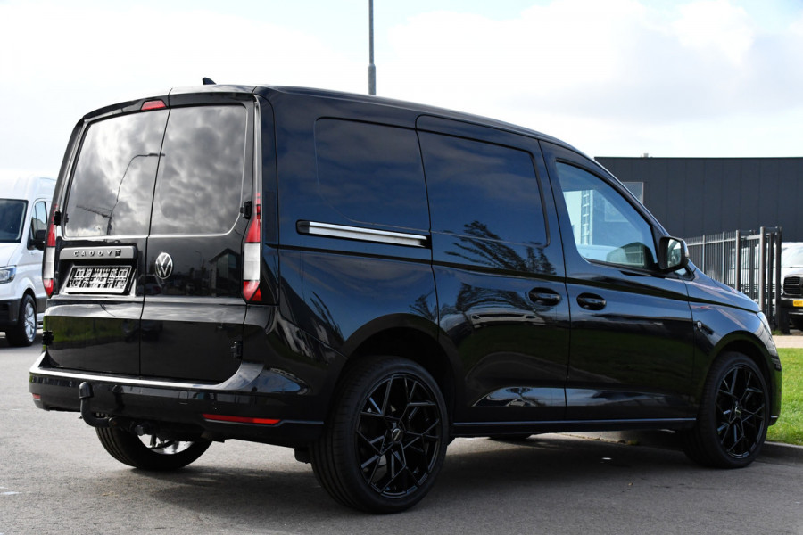 Volkswagen Caddy Cargo 2.0 TDI Black Edition Virtual, Camera, Stoelverwarming, 122pk, Automaat, LED, Trekhaak, Carplay, Uniek!