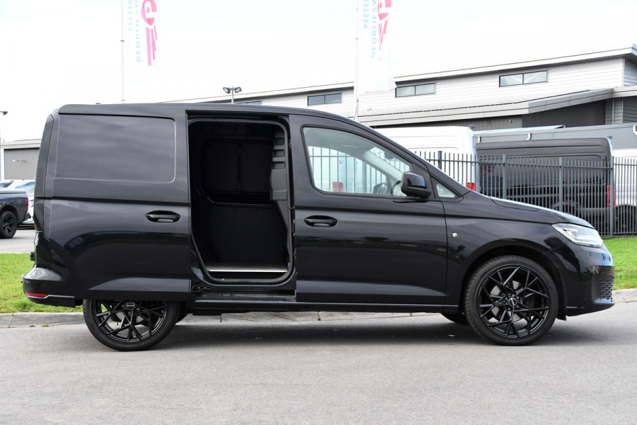 Volkswagen Caddy Cargo 2.0 TDI Black Edition Virtual, Camera, Stoelverwarming, 122pk, Automaat, LED, Trekhaak, Carplay, Uniek!