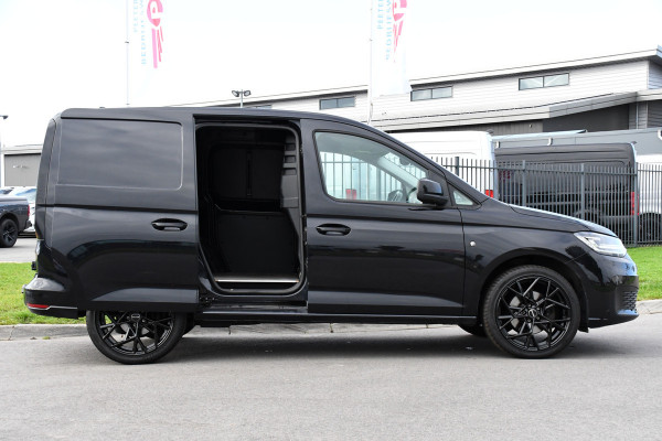 Volkswagen Caddy Cargo 2.0 TDI Black Edition Virtual, Camera, Stoelverwarming, 122pk, Automaat, LED, Trekhaak, Carplay, Uniek!