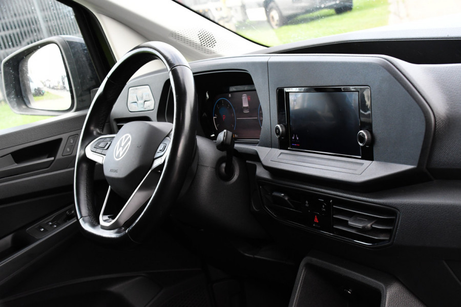 Volkswagen Caddy Cargo 2.0 TDI Black Edition Virtual, Camera, Stoelverwarming, 122pk, Automaat, LED, Trekhaak, Carplay, Uniek!