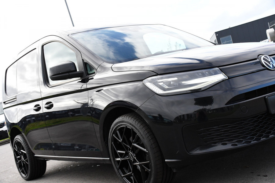 Volkswagen Caddy Cargo 2.0 TDI Black Edition Virtual, Camera, Stoelverwarming, 122pk, Automaat, LED, Trekhaak, Carplay, Uniek!