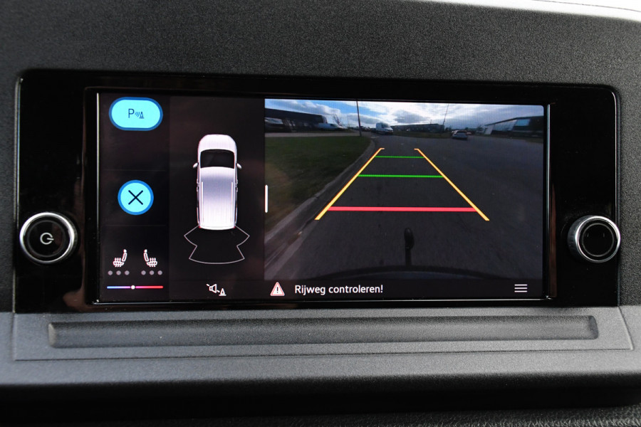 Volkswagen Caddy Cargo 2.0 TDI Black Edition Virtual, Camera, Stoelverwarming, 122pk, Automaat, LED, Trekhaak, Carplay, Uniek!