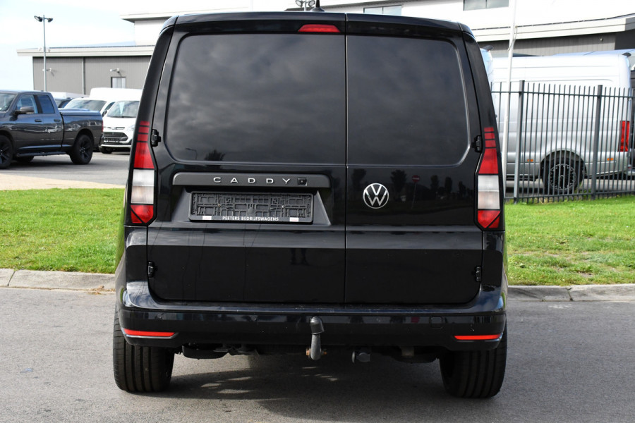 Volkswagen Caddy Cargo 2.0 TDI Black Edition Virtual, Camera, Stoelverwarming, 122pk, Automaat, LED, Trekhaak, Carplay, Uniek!