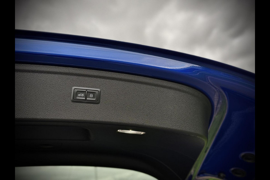 Audi Q5 50 TFSI e quattro S-Line Panoramadak|RS Seats|Luchtvering|Carbon|Camera|B&O|Keyless