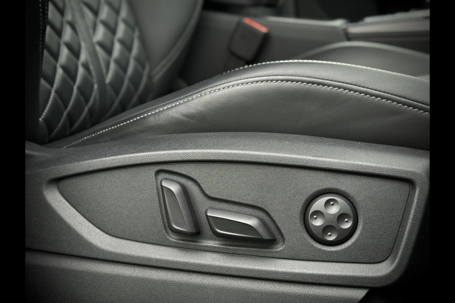 Audi Q5 50 TFSI e quattro S-Line Panoramadak|RS Seats|Luchtvering|Carbon|Camera|B&O|Keyless