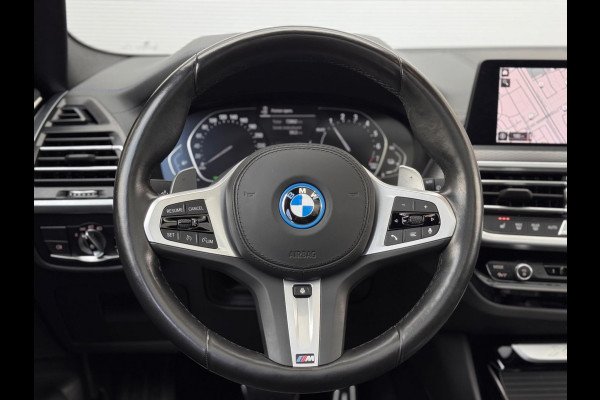 BMW X3 XDrive30e High Executive Pano/Laser/HuD/Camera