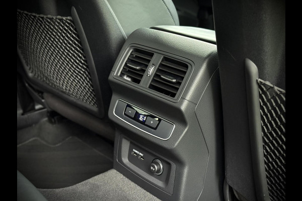 Audi Q5 50 TFSI e quattro S-Line Panoramadak|RS Seats|Luchtvering|Carbon|Camera|B&O|Keyless